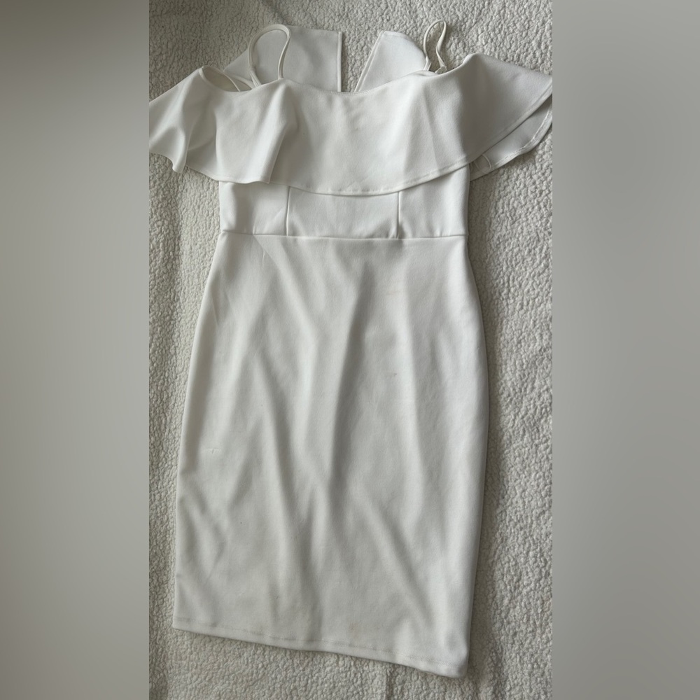 Size 12 Off-Shoulder White Bridal Dress